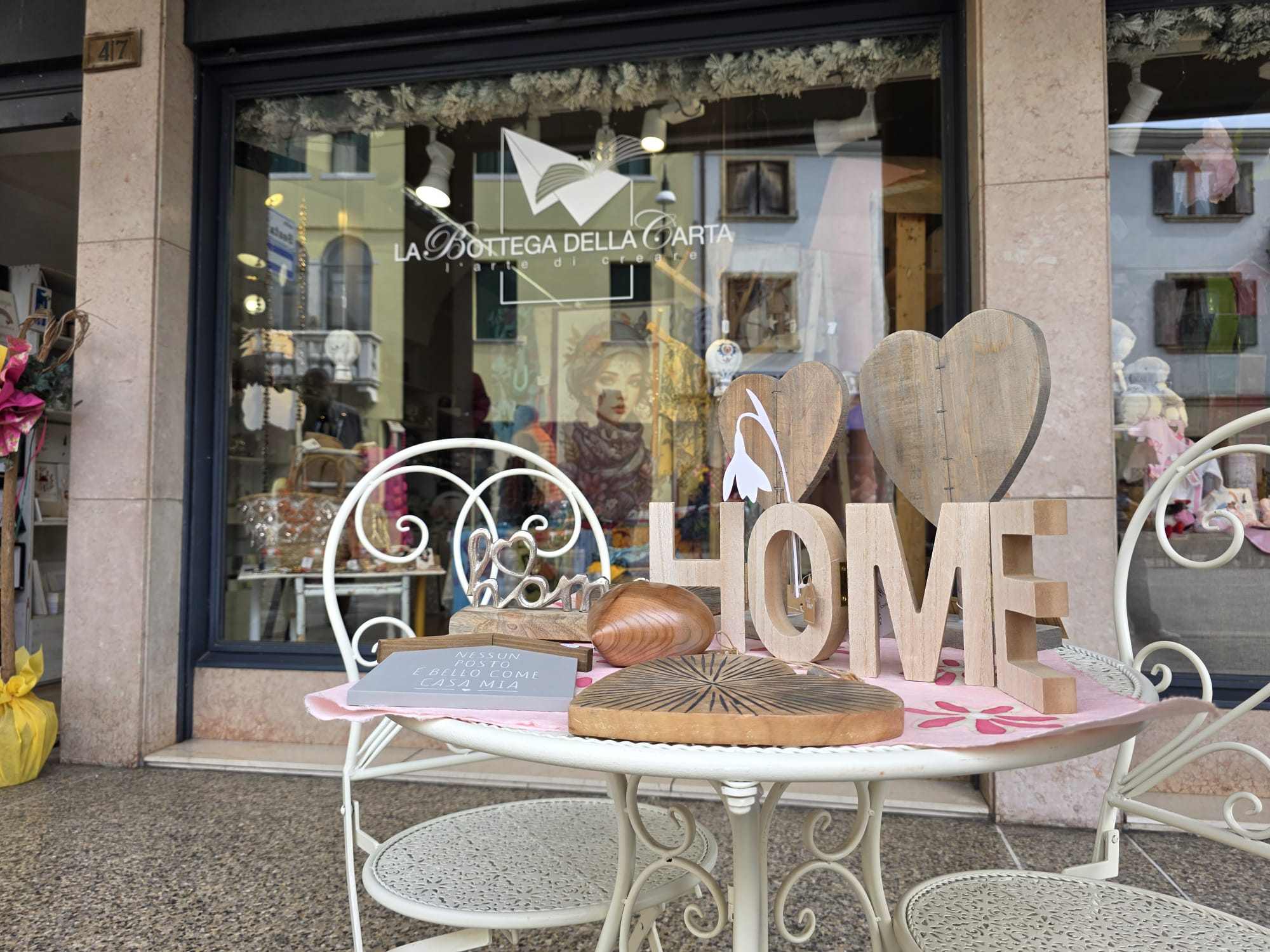 La bottega della carta 1